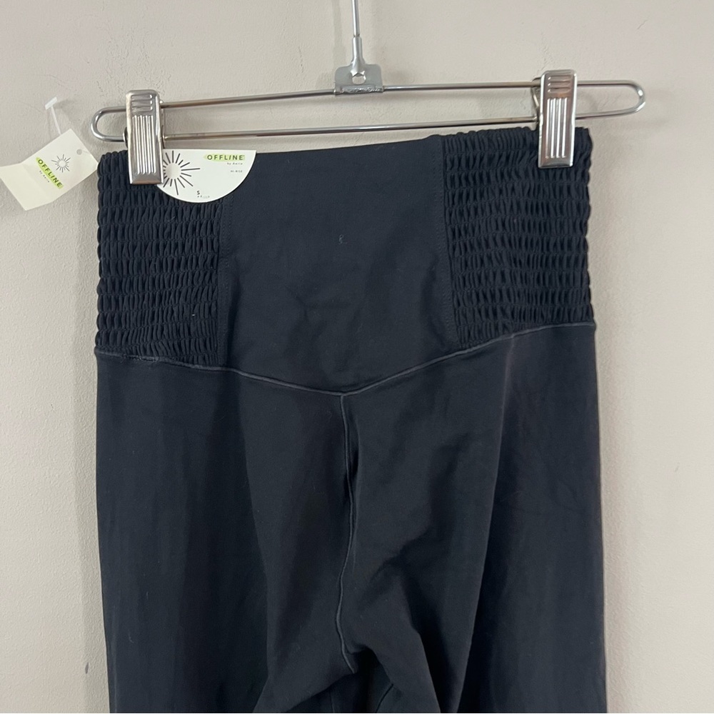 Aerie Real me 7/8 smocked leggings Ladies size small black - Picture 6 of 9